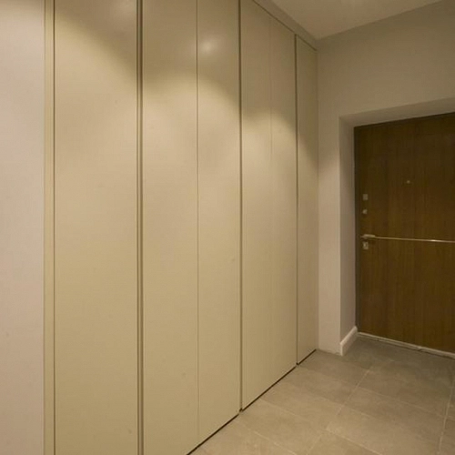 Встроенный шкаф в прихожую