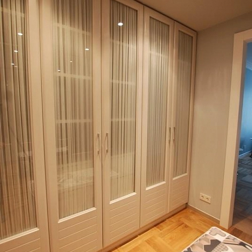 Шкаф в спальню