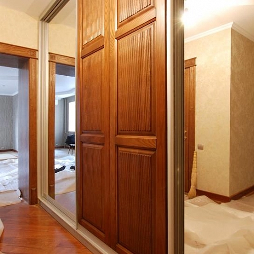 Встроенный шкаф-купе в прихожую