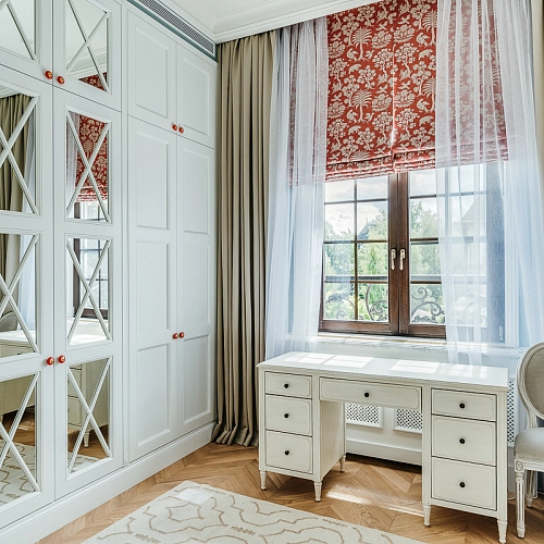 Встроенные шкафы