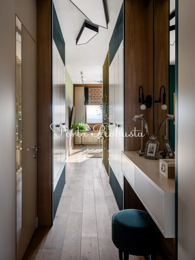 Красивая мебель на заказ, мебельв прихожую, встроенная мебель, порта робуста, Porta Robusta, , красивые интерьеры.