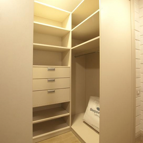 Гардеробная комната